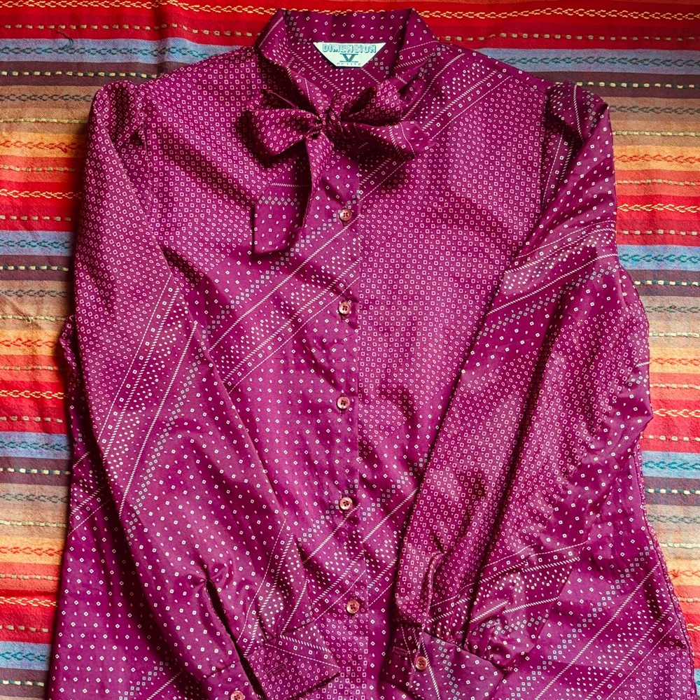 Retro Geometric 80s/90s Bow Blouse